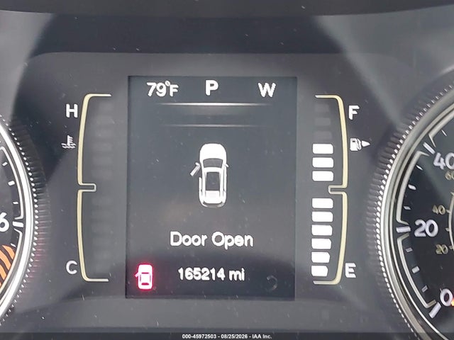 Продажа на аукционе авто 2015 Jeep Cherokee Latitude, vin: 1C4PJMCB5FW523603, номер лота: 45972503