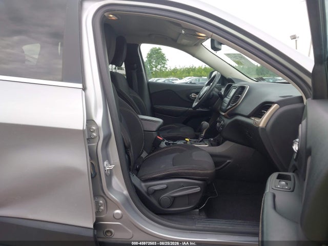 Продажа на аукционе авто 2015 Jeep Cherokee Latitude, vin: 1C4PJMCB5FW523603, номер лота: 45972503