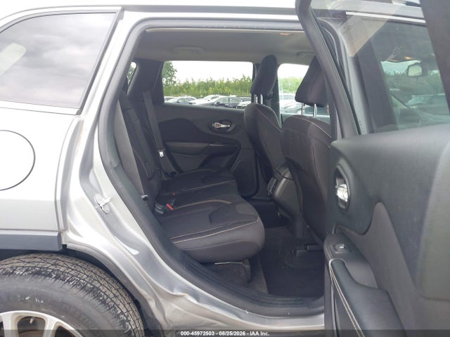 Продажа на аукционе авто 2015 Jeep Cherokee Latitude, vin: 1C4PJMCB5FW523603, номер лота: 45972503