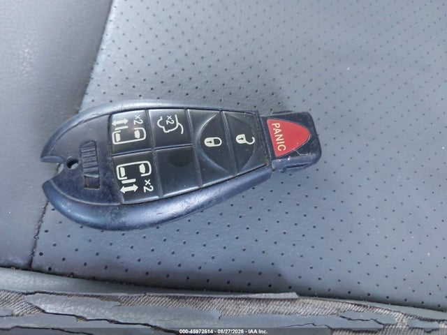 45972514 :رقم المزاد ، 2C4RVABG9CR355705 vin ، 2012 Volkswagen Routan Se مزاد بيع