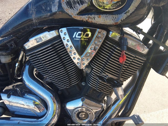 45972625 :رقم المزاد ، 5VPHB26D563002581 vin ، 2006 Victory Motorcycles Hammer مزاد بيع