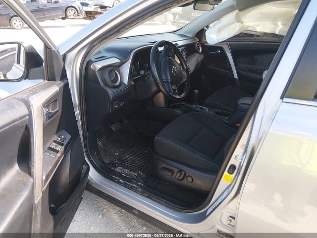 45972635 :رقم المزاد ، JTMRJREV7JD241108 vin ، 2018 Toyota Rav4 Hybrid Xle مزاد بيع