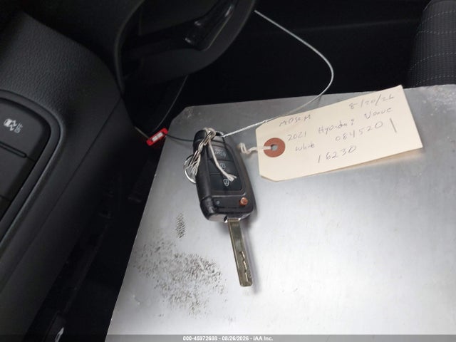 45972688 :رقم المزاد ، KMHRB8A30MU084520 vin ، 2021 Hyundai Venue Se مزاد بيع