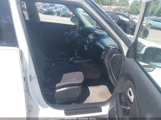 Продаж на аукціоні авто 2016 Kia Soul, vin: KNDJN2A27G7353130, номер лоту: 45972689