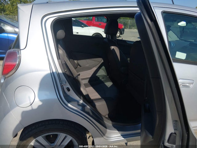 45972702 :رقم المزاد ، KL8CD6S95FC760988 vin ، 2015 Chevrolet Spark 1lt Cvt مزاد بيع