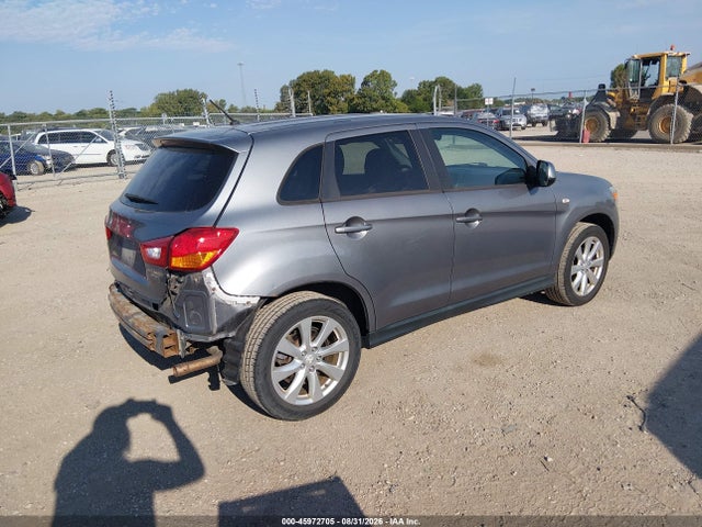 Продажа на аукционе авто 2015 Mitsubishi Outlander Sport Es, vin: 4A4AP3AU2FE045335, номер лота: 45972705
