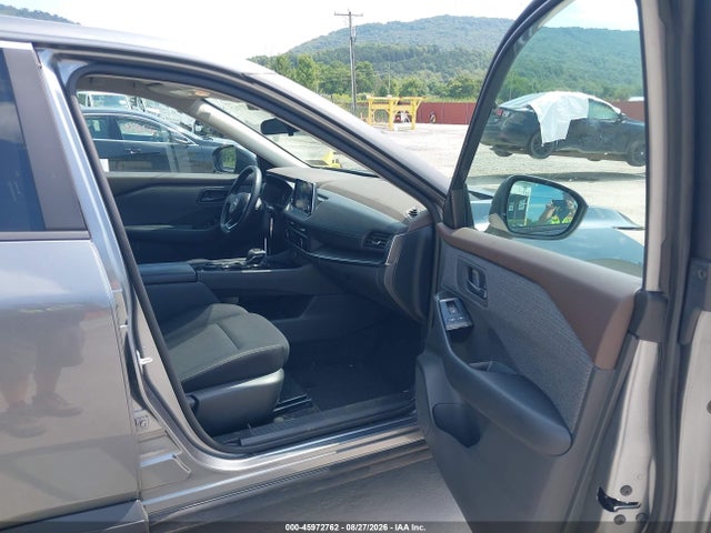 45972762 :رقم المزاد ، 5N1BT3AB7PC803149 vin ، 2023 Nissan Rogue S Intelligent Awd مزاد بيع