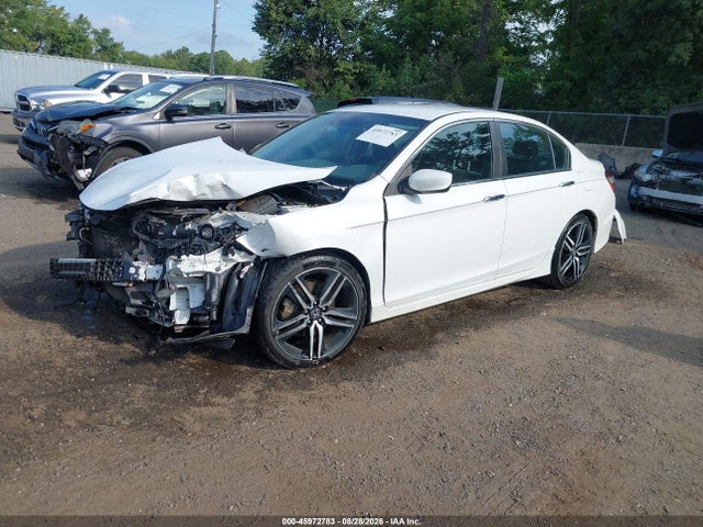 45972783 :رقم المزاد ، 1HGCR2F60GA020880 vin ، 2016 Honda Accord Sport مزاد بيع