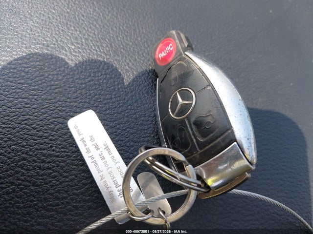 45972801 :رقم المزاد ، WDCGG8HB3AF270640 vin ، 2010 Mercedes-benz Glk 350 4matic مزاد بيع