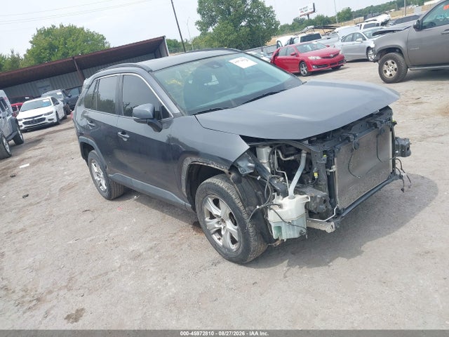 Продажа на аукционе авто 2021 Toyota Rav4 Xle, vin: 2T3W1RFV8MW119463, номер лота: 45972810