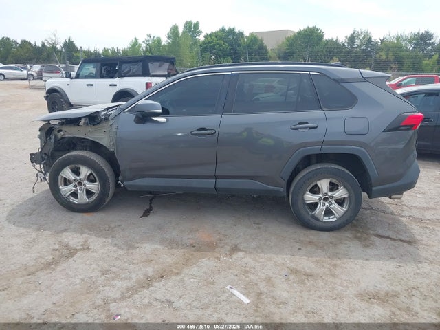 Продажа на аукционе авто 2021 Toyota Rav4 Xle, vin: 2T3W1RFV8MW119463, номер лота: 45972810