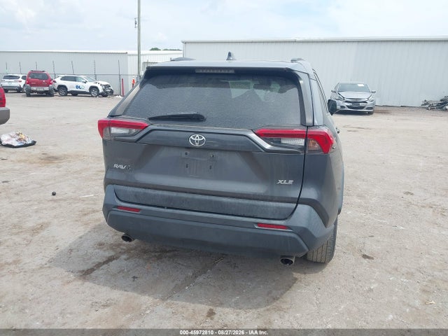 Продажа на аукционе авто 2021 Toyota Rav4 Xle, vin: 2T3W1RFV8MW119463, номер лота: 45972810