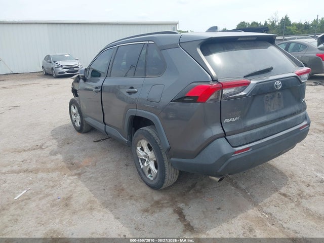 Продажа на аукционе авто 2021 Toyota Rav4 Xle, vin: 2T3W1RFV8MW119463, номер лота: 45972810