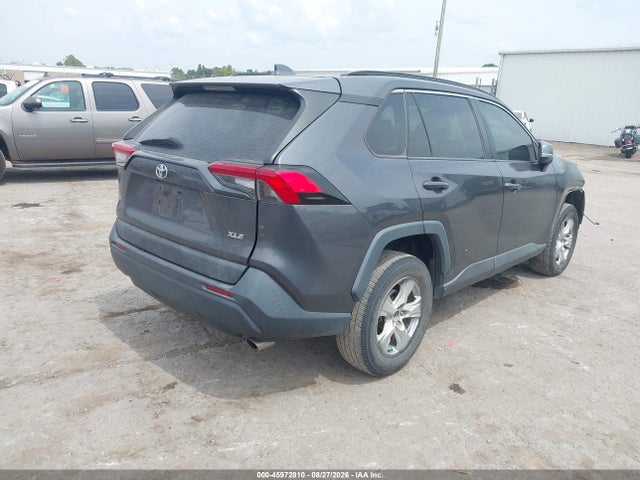 Продажа на аукционе авто 2021 Toyota Rav4 Xle, vin: 2T3W1RFV8MW119463, номер лота: 45972810
