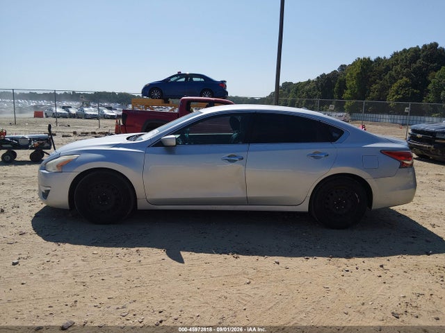 Продажа на аукционе авто 2015 Nissan Altima 2.5 S, vin: 1N4AL3AP0FC190226, номер лота: 45972818
