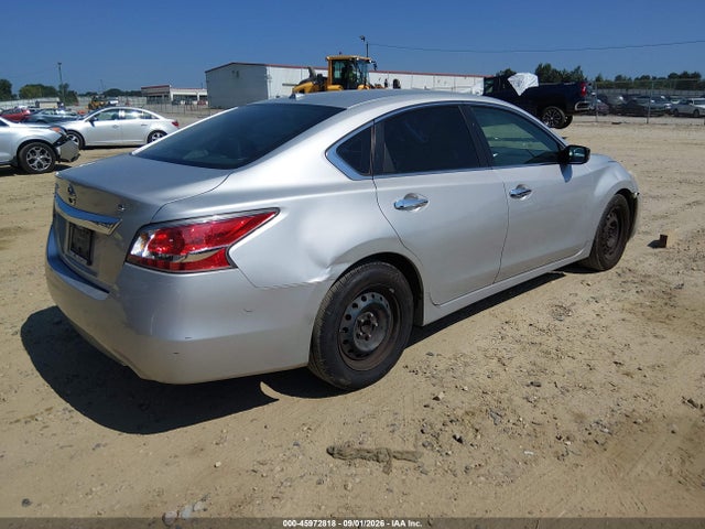 Продажа на аукционе авто 2015 Nissan Altima 2.5 S, vin: 1N4AL3AP0FC190226, номер лота: 45972818