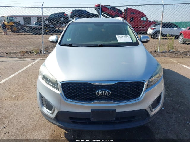 45972851 :رقم المزاد ، 5XYPG4A36HG249077 vin ، 2017 Kia Sorento 2.4l Lx مزاد بيع