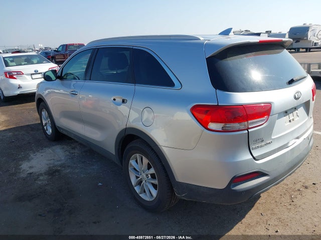 45972851 :رقم المزاد ، 5XYPG4A36HG249077 vin ، 2017 Kia Sorento 2.4l Lx مزاد بيع