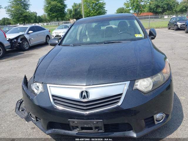 45972860 :رقم المزاد ، JH4CU2F63BC007677 vin ، 2011 Acura Tsx 2.4 مزاد بيع