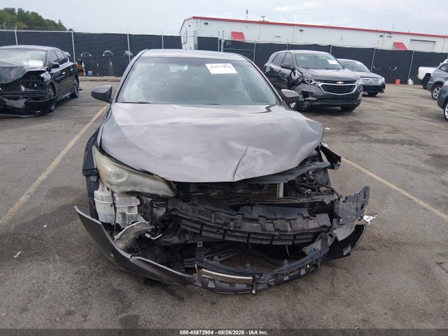 45972904 :رقم المزاد ، 4T1BF1FK5FU083119 vin ، 2015 Toyota Camry Se مزاد بيع