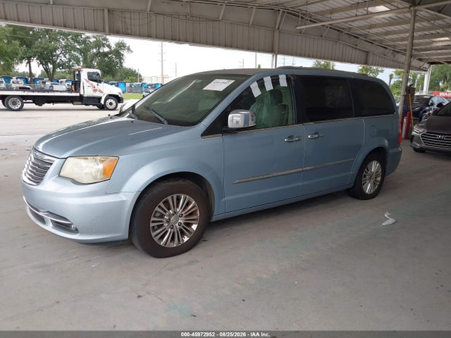 2012 Chrysler Town & Country Limited მანქანა იყიდება აუქციონზე, vin: 2C4RC1GGXCR327720, აუქციონის ნომერი: 45972952