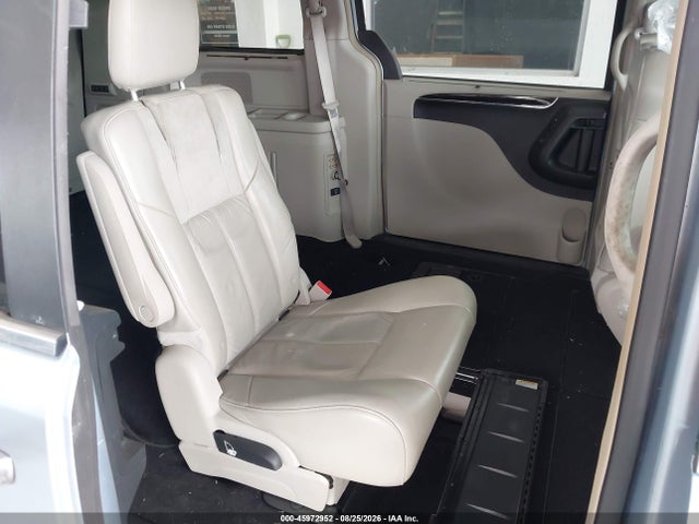 2012 Chrysler Town & Country Limited მანქანა იყიდება აუქციონზე, vin: 2C4RC1GGXCR327720, აუქციონის ნომერი: 45972952