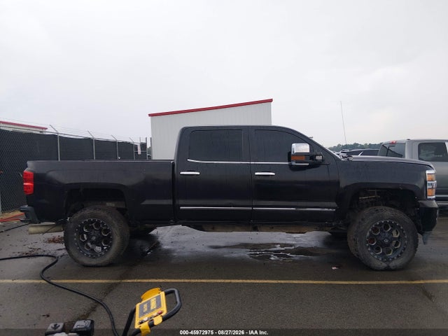 45972975 :رقم المزاد ، 1GC1KXE89FF672277 vin ، 2015 Chevrolet Silverado 2500hd Built After Aug 14 High Country مزاد بيع