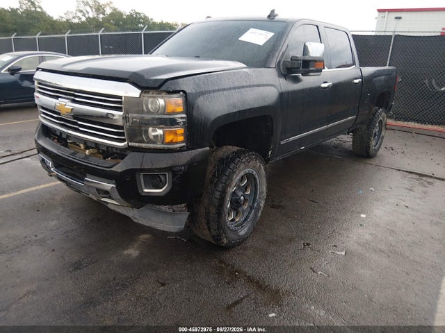 45972975 :رقم المزاد ، 1GC1KXE89FF672277 vin ، 2015 Chevrolet Silverado 2500hd Built After Aug 14 High Country مزاد بيع