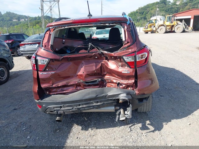 2018 Ford Escape Se მანქანა იყიდება აუქციონზე, vin: 1FMCU9GD2JUA50578, აუქციონის ნომერი: 45972996