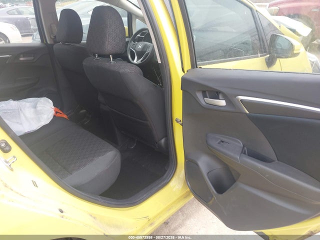 Aukcja sprzedaży 2015 Honda Fit Lx, vin: 3HGGK5H58FM775921, numer aukcji: 45972998