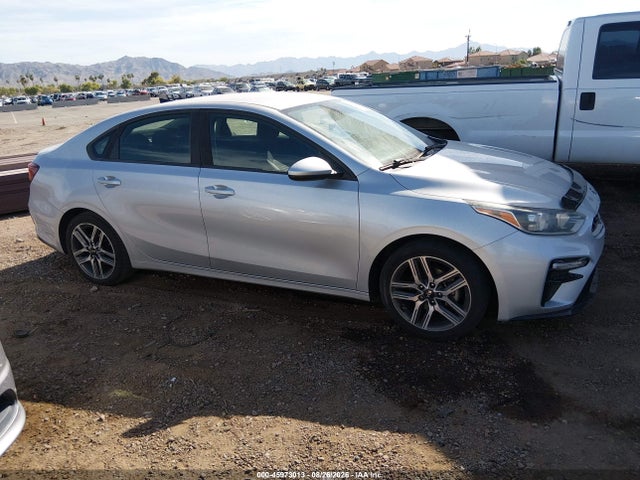 2019 Kia Forte S მანქანა იყიდება აუქციონზე, vin: 3KPF34AD3KE028282, აუქციონის ნომერი: 45973013