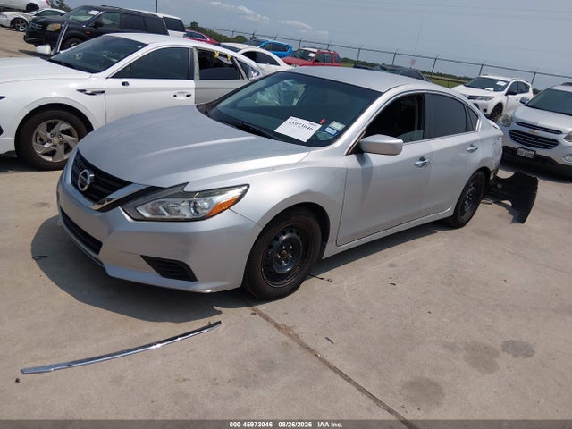 Nissan Altima 2.5 S 2018 1N4AL3AP5JC171342 Image 2