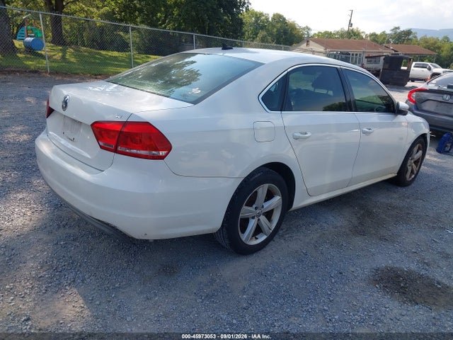 2012 Volkswagen Passat 2.5l Se მანქანა იყიდება აუქციონზე, vin: 1VWBP7A31CC094539, აუქციონის ნომერი: 45973053