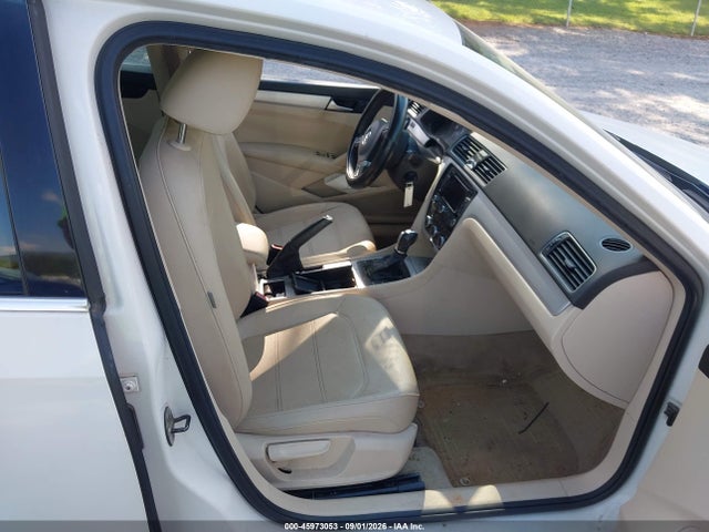 2012 Volkswagen Passat 2.5l Se მანქანა იყიდება აუქციონზე, vin: 1VWBP7A31CC094539, აუქციონის ნომერი: 45973053