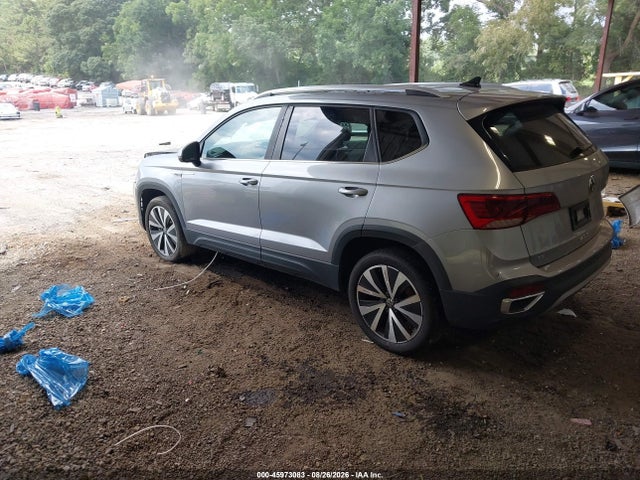 2024 Volkswagen Taos 1.5t Se მანქანა იყიდება აუქციონზე, vin: 3VVSX7B2XRM122128, აუქციონის ნომერი: 45973083