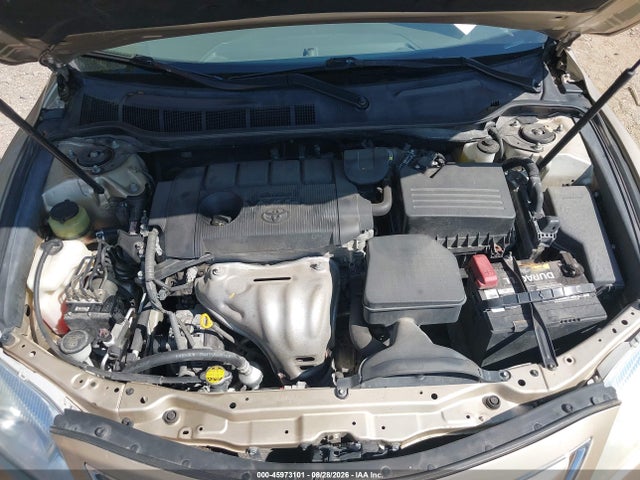 45973101 :رقم المزاد ، 4T1BF3EK0BU686518 vin ، 2011 Toyota Camry Le مزاد بيع