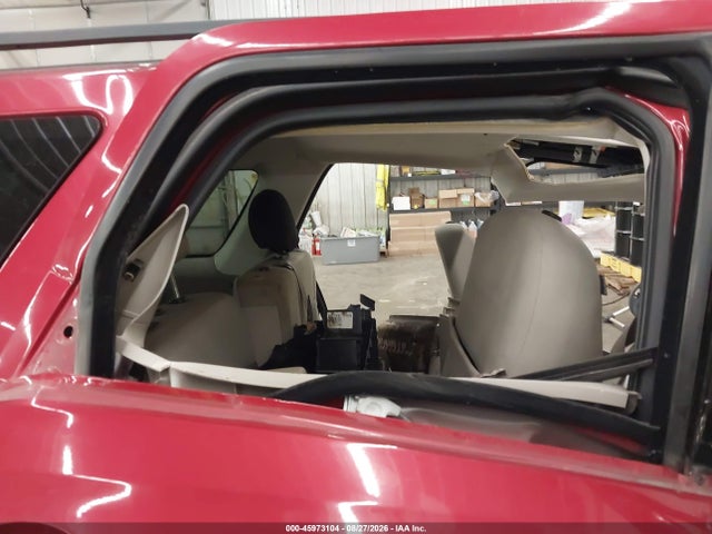 Продажа на аукционе авто 2008 Ford Escape Xlt, vin: 1FMCU93168KD92021, номер лота: 45973104