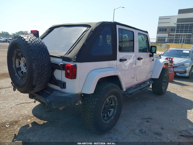 2015 Jeep Wrangler Unlimited Sahara მანქანა იყიდება აუქციონზე, vin: 1C4BJWEGXFL657393, აუქციონის ნომერი: 45973108