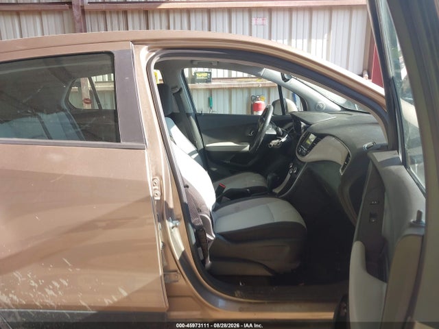 45973111 :رقم المزاد ، 3GNCJNSBXJL252212 vin ، 2018 Chevrolet Trax Ls مزاد بيع