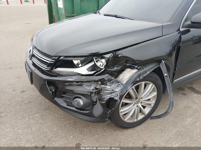 2015 Volkswagen Tiguan Se მანქანა იყიდება აუქციონზე, vin: WVGBV7AX9FW566142, აუქციონის ნომერი: 45973128