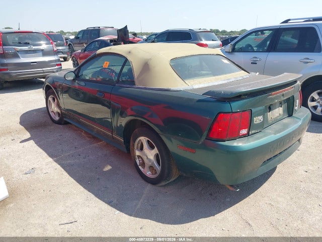 2001 Ford Mustang მანქანა იყიდება აუქციონზე, vin: 1FAFP44431F173882, აუქციონის ნომერი: 45973229