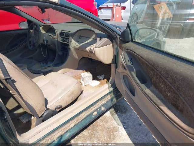 2001 Ford Mustang მანქანა იყიდება აუქციონზე, vin: 1FAFP44431F173882, აუქციონის ნომერი: 45973229