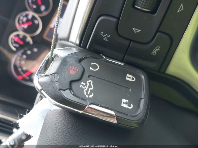 2020 Chevrolet Silverado 1500 4wd  Short Bed Rst მანქანა იყიდება აუქციონზე, vin: 3GCUYEED1LG430011, აუქციონის ნომერი: 45973235