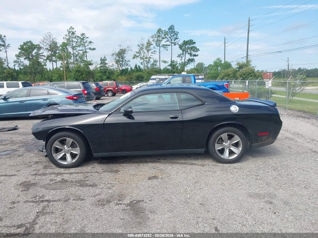 Продаж на аукціоні авто 2018 Dodge Challenger Sxt, vin: 2C3CDZAG1JH110753, номер лоту: 45973252