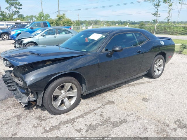 Продаж на аукціоні авто 2018 Dodge Challenger Sxt, vin: 2C3CDZAG1JH110753, номер лоту: 45973252