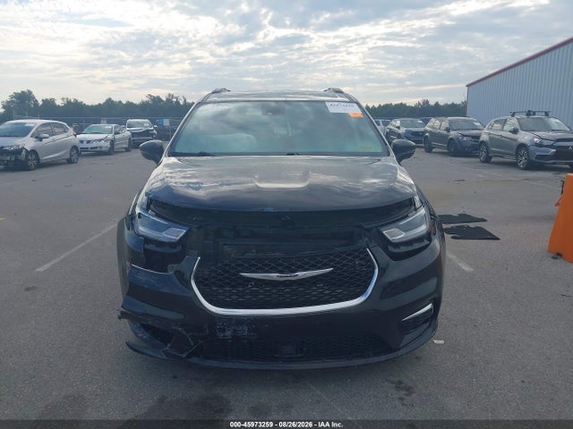 Продажа на аукционе авто 2022 Chrysler Pacifica Touring L, vin: 2C4RC1BG1NR195408, номер лота: 45973259