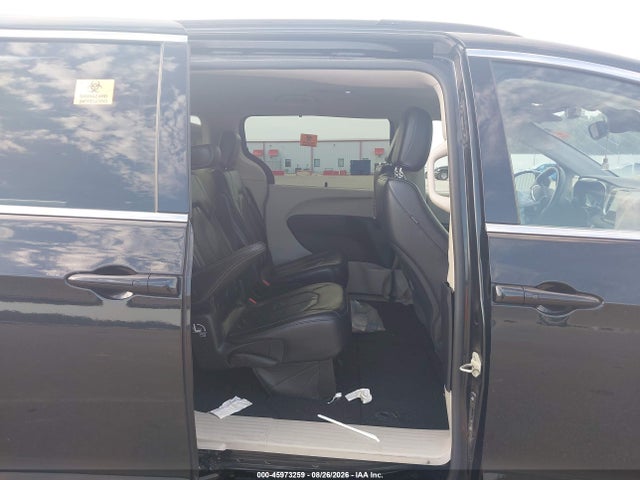 Продажа на аукционе авто 2022 Chrysler Pacifica Touring L, vin: 2C4RC1BG1NR195408, номер лота: 45973259