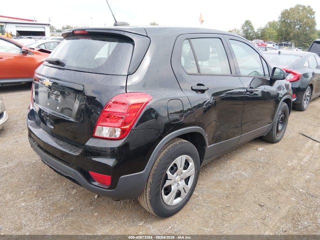 Продажа на аукционе авто 2017 Chevrolet Trax Ls, vin: 3GNCJKSB3HL250245, номер лота: 45973265
