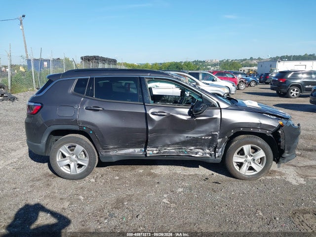 2022 Jeep Compass Latitude 4x4 მანქანა იყიდება აუქციონზე, vin: 3C4NJDBB8NT178757, აუქციონის ნომერი: 45973273