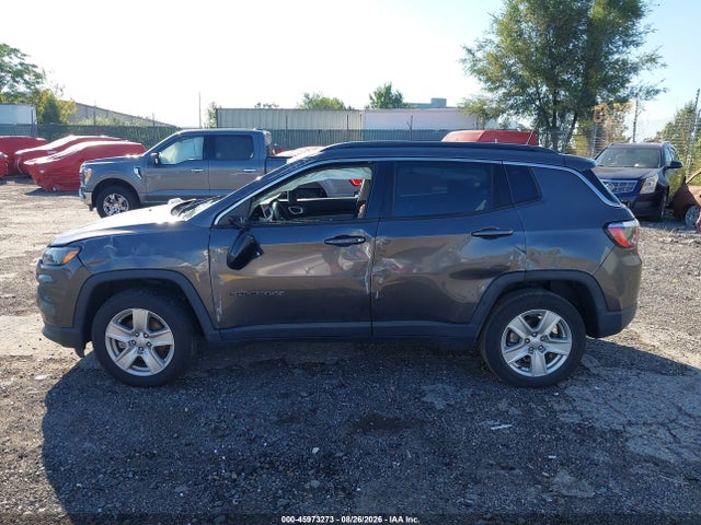 2022 Jeep Compass Latitude 4x4 მანქანა იყიდება აუქციონზე, vin: 3C4NJDBB8NT178757, აუქციონის ნომერი: 45973273